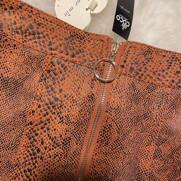 Print skirt - Picture 3 of 7